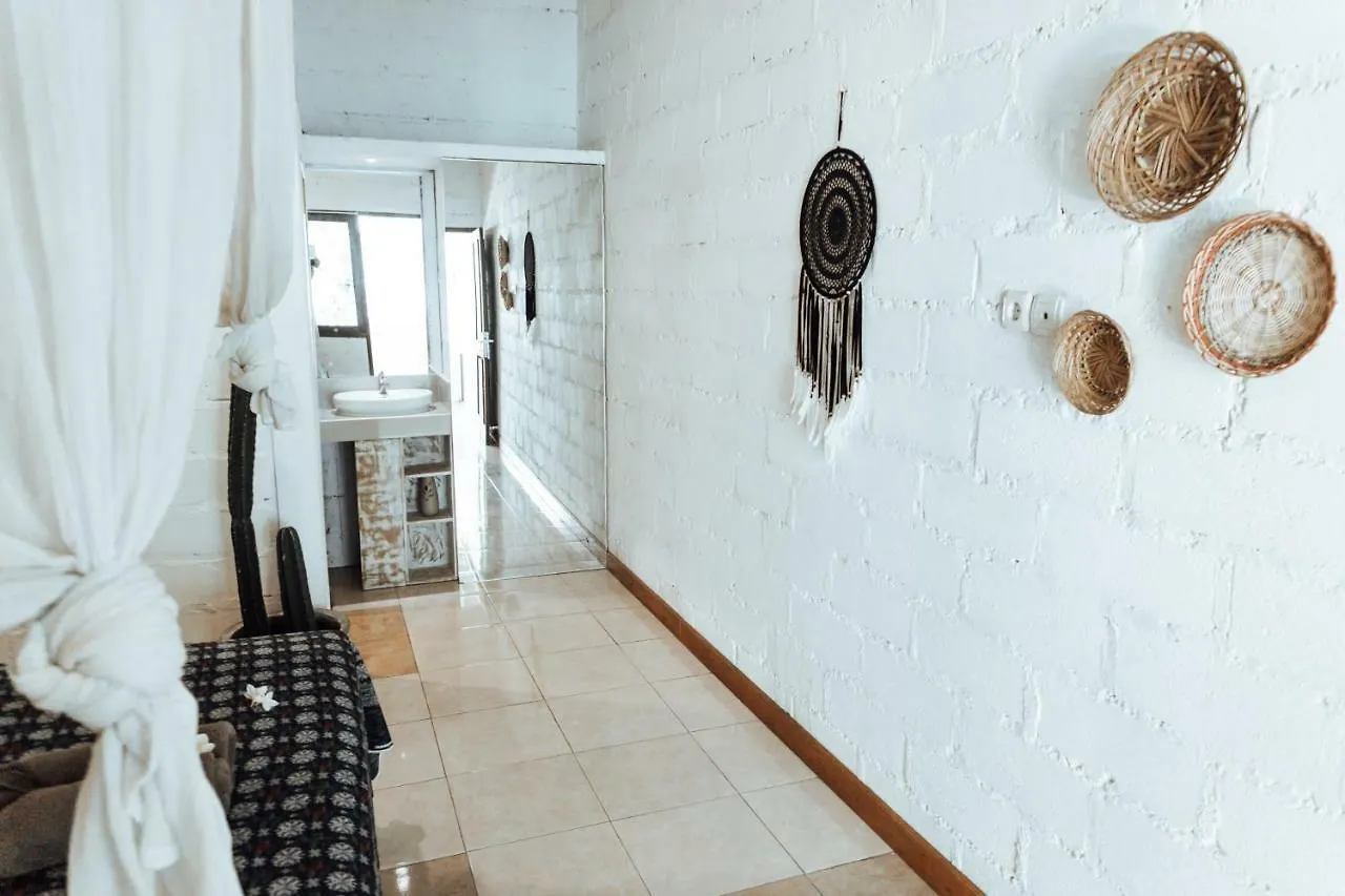 Balangan Inn Surf Homestay Jimbaran Ινδονησία